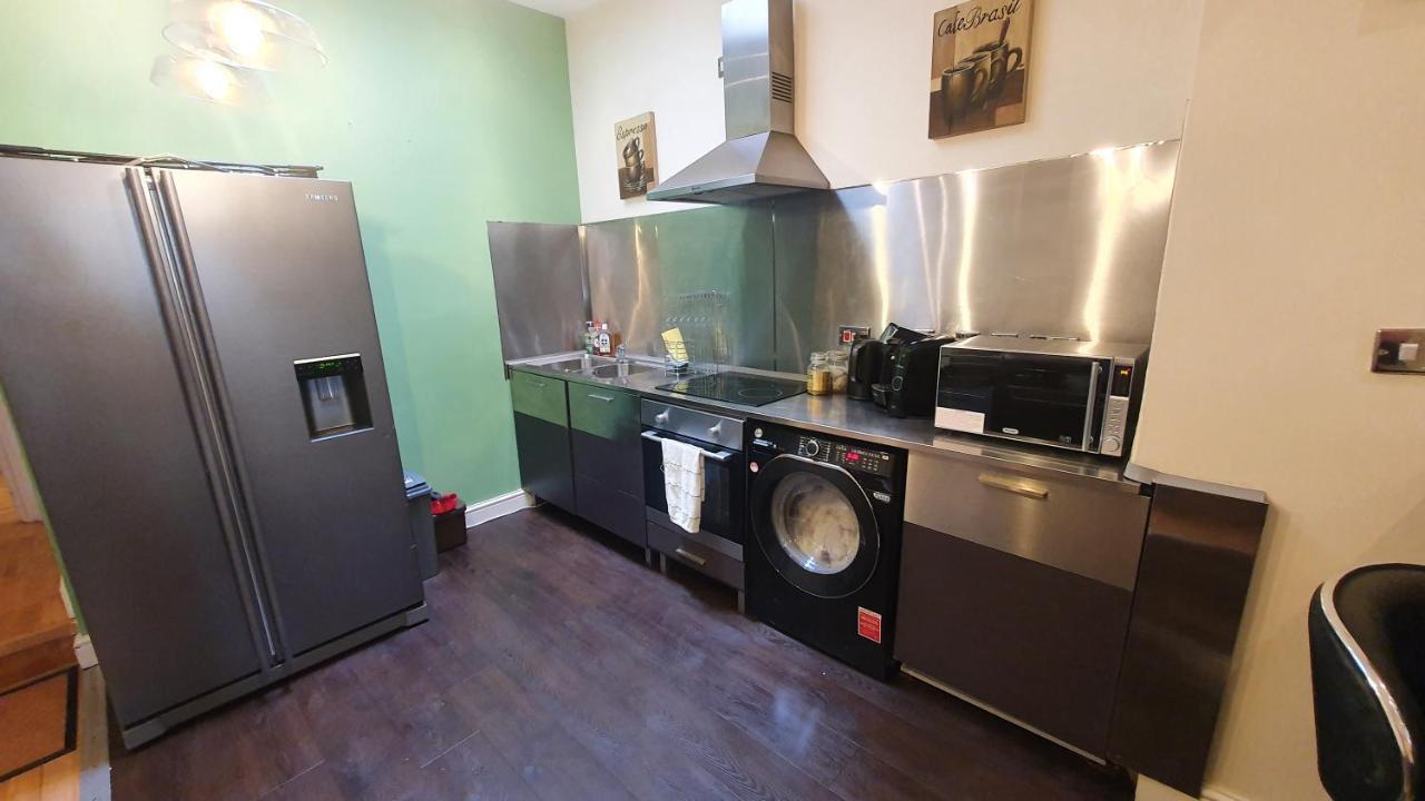 Castell Haven Studio Apartment Cardiff Bagian luar foto