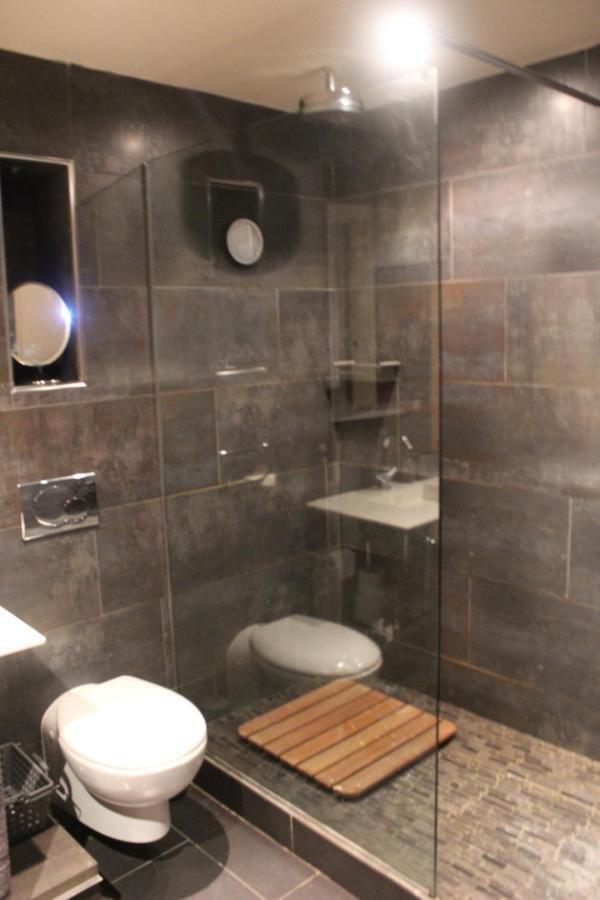 Castell Haven Studio Apartment Cardiff Bagian luar foto