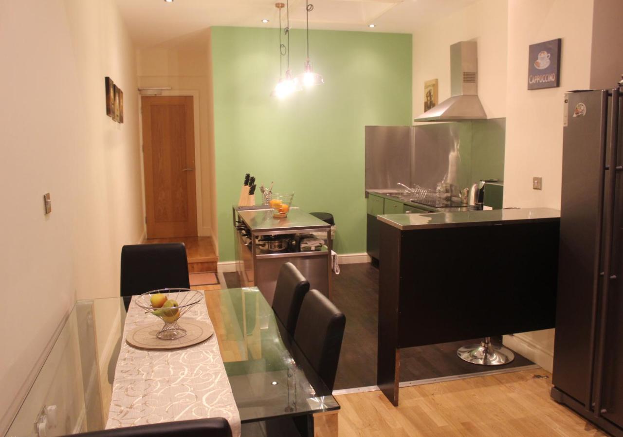 Castell Haven Studio Apartment Cardiff Bagian luar foto