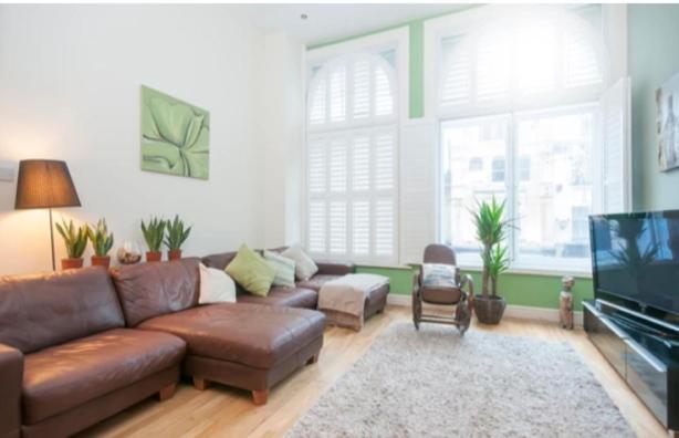 Castell Haven Studio Apartment Cardiff Bagian luar foto